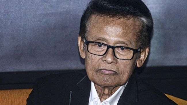 Sebagai penerus Koes Hendratmo dalam acara Berpacu dalam Melodi, David Bayu punya memori tersendiri akan sosok musisi senior itu.
