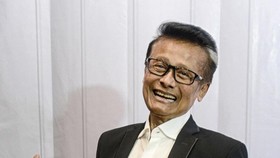 Kenangan Koes Hendratmo di Balik Berpacu dalam Melodi