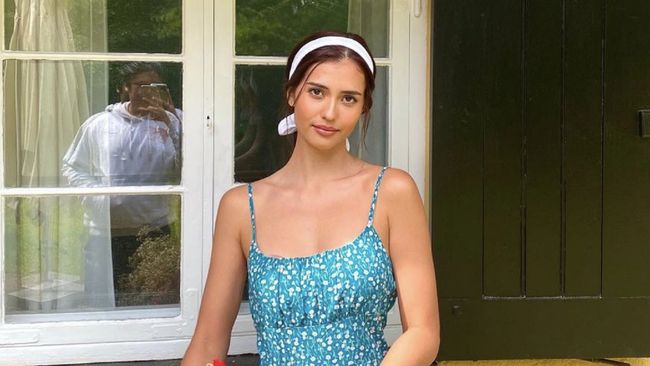 Miss Supranational 2019 Anntonia Porsild buka suara terkait ucapan Andre Sleigh menghina Indonesia yang terekam di Instagram Live dirinya.