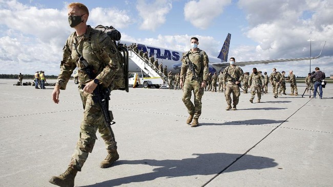 Amerika Serikat disebut menghabiskan total dana US$145 miliar atau Rp2,063 ribu triliun selama dua dekade menginvansi Afghanistan.