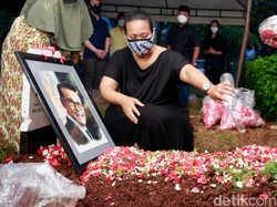 Koes Hendratmo Meninggal Dunia usai 100 Hari Kepergian Istri