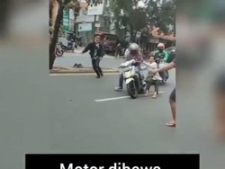 Detik-detik Debt Collector Rampas Motor Ojol hingga Korban Terseret