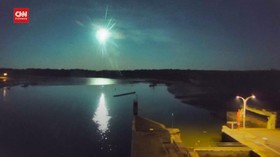 VIDEO: Detik-detik Meteor Jatuh, Bercahaya di Langit Prancis
