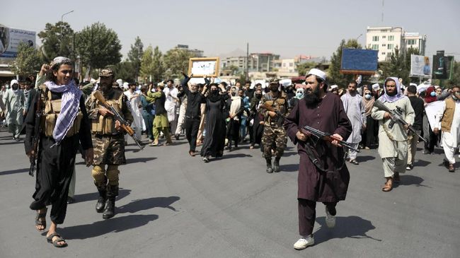 Densus 88 Klaim Taliban Menginspirasi Teroris Indonesia Densus 88 Polri menyatakan kelompok teroris di Indonesia membuat kemenangan Taliban sebagai propaganda meski beda pandangan soal agama.