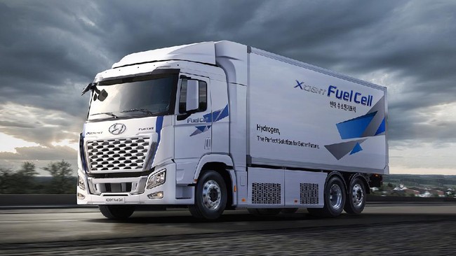 Hyundai mengembangkan teknologi fuel cell hidrogen hingga ke mobil komersial menjadi babak baru inovasi di sektor ini.