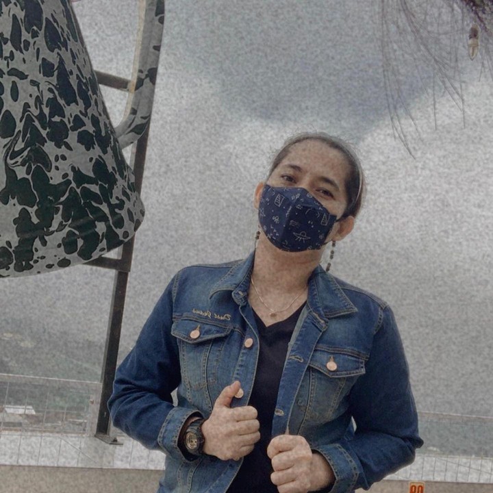 <p>Leani Ratri Oktila pertama kali meraih gelar cabor parabadminton, Bunda. Kala itu ia meraih masing-masing satu medali emas dan perak pada Pekan Paralimpiade Nasional (Peparnas) 2012. (Foto: Instagram @oktila_lr)</p>