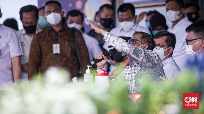 Mahfud MD mengungkap modus dugaan tindak pidana perdagangan orang (TPPO) di Batam, Kepulauan Riau.