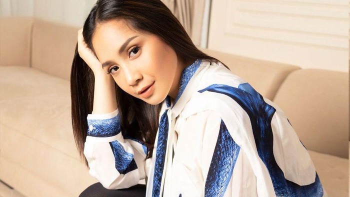5 Aksesori Nagita Slavina yang Terlihat Biasa Namun Ternyata Harganya Mahal Banget! Ada yang Rp700 Jutaan