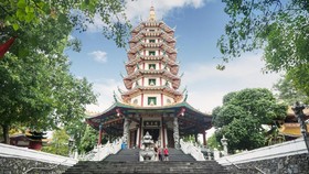 8 Tempat Wisata Mirip Luar Negeri yang Ada di Indonesia