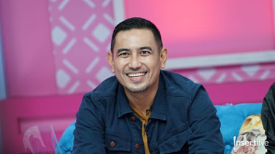 Rio Febrian Rio Febrian