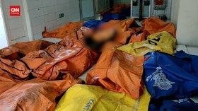 VIDEO: 41 Korban Tewas Kebakaran Lapas Dibawa Ke RS Polri