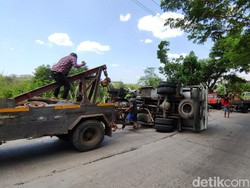 Maut Menjemput di Sigar Bencah Semarang: Laka 7 Kendaraan-4 Tewas