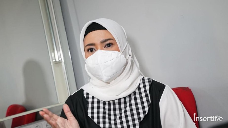 Ikke Nurjanah Ikke Nurjanah