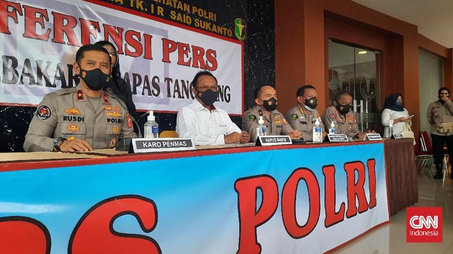 22 saksi dibagi menjadi tiga klaster: petugas Lapas yang malam itu bertugas, klaster warga binaan yang selamat, serta klaster pendamping warga binaan.