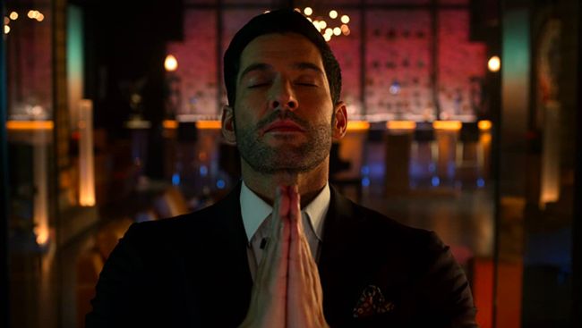 Lucifer Season 6 sekaligus musim terakhir serial itu resmi tayang mulai hari ini, Jumat (9/10), di layanan streaming Netflix.
