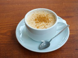 Manfaat Minum Kopi Campur Kunyit yang Bisa Tingkatkan Imunitas