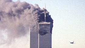 FOTO: Momen Serangan 11 September 2001 yang Mencekam