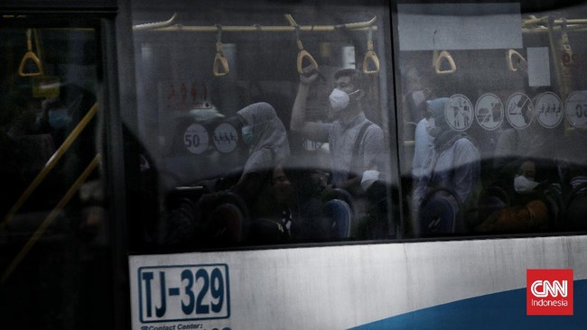 Mulai Senin (6/6), DKI Jakarta bakal menerapkan sistem rekayasa lalu lintas ganjil genap yang diperluas ke 25 titik jalan secara resmi.
