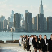 5 Fakta Tentang Peter Do, Bintang Baru New York Fashion Week yang Juga Desainer Favorit Beyonce dan Zendaya
