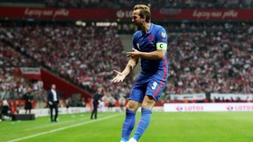 Legenda Arsenal Ingatkan Harry Kane Soal Nihil Gelar