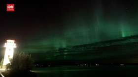 VIDEO: Melihat Keindahan Aurora Borealis di Kanada