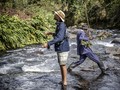 FOTO: Para 'Mancing Mania' di Sungai Kenya