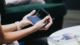 Samsung Galaxy Z Fold5 Bocor di Internet, Cek Perubahan Desainnya