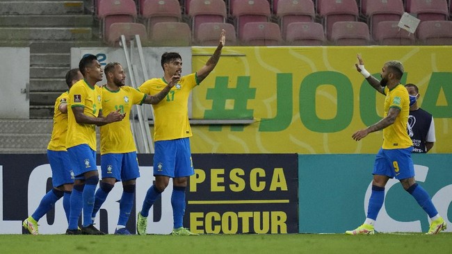 Neymar mencetak satu gol dan memberikan satu assist yang membawa Brasil menang 2-0 atas Peru di Kualifikasi Piala Dunia 2022.