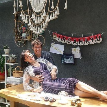 Dimas Anggara Diprotes Nadine Chandrawinata Lantaran Main Melulu saat Istri Hamil