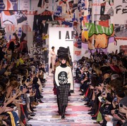 5 Fakta Tentang Paris Fashion Week yang Jarang Diketahui! Ternyata Sudah Ada Sejak Abad ke-18