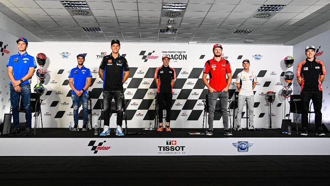 FOTO: Aksi Vinales Pakai Baju Aprilia Jelang MotoGP Aragon