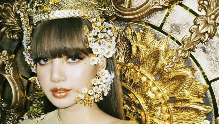 Lisa BLACKPINK Rilis Debut Solo 'LALISA' dengan Konsep Budaya Thailand!