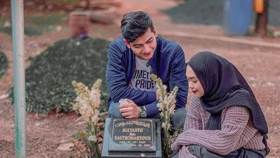Ria Ricis kenalkan calon suami ke ayah