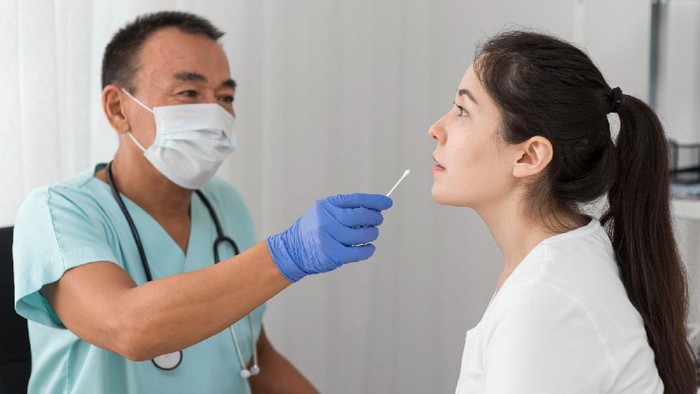 Kabar Gembira! Tanpa Dicolok, Tes PCR Covid-19 Kini Bisa Dilakukan dengan Metode Kumur