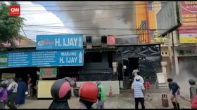VIDEO: Rumah makan Terbakar, 6 Orang Alami Luka Bakar Serius