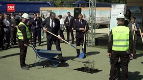 VIDEO: China Bangun Pabrik Pertama Vaksin Covid di Eropa