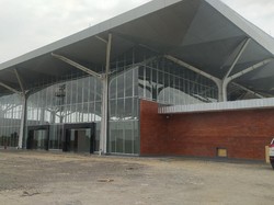 Disinggung Ganjar, Ini Bandara-Pelabuhan hingga Tol yang Disebut Sepi