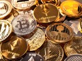 Uang Kripto 'Kebakaran', Bitcoin hingga Dogecoin Meradang