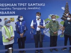 Luhut Resmikan Tempat Pengolahan Sampah Terbesar di Bali