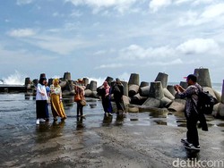 Masuk Obwis Kulon Progo Bisa Pakai Kartu Vaksin