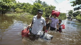 FOTO: Banjir Besar Landa Kalimantan Tengah