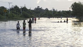 Bantu Korban Banjir, BPBD Mukomuko Terpaksa Utang Sembako