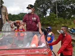 Pastikan Bantuan Tepat Sasaran, Gubernur Kalteng Tinjau Lokasi Banjir