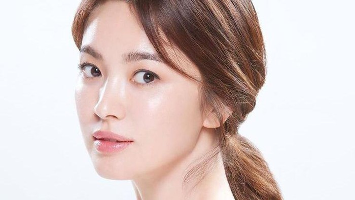 Kiat Sederhana Dapatkan Glass Skin ala Perempuan Korea, Coba Yuk!