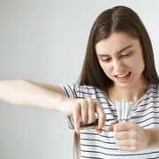 Nggak Bisa Dianggap Remeh, 4 Bahaya Merokok untuk Perempuan Ini Perlu Dipahami Sekarang Juga!