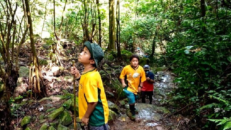 Wisata Trekking Ramah Anak Wisata Trekking Ramah Anak