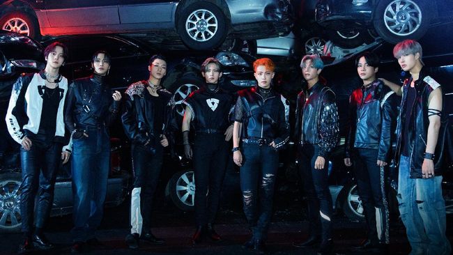 ATEEZ resmi comeback dengan merilis album bertajuk ZERO: FEVER Part.3 pada Senin (13/9) dengan single utama bertajuk Deja Vu.