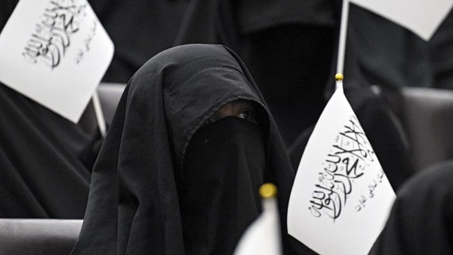 Kementerian Pendidikan Afghanistan merilis perintah siswa laki-laki untuk kembali bersekolah tanpa menyinggung nasib siswa perempuan.
