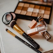 Bingung Mulai dari Mana? Begini Step by Step Daily Makeup Look, Penting untuk Pemula!