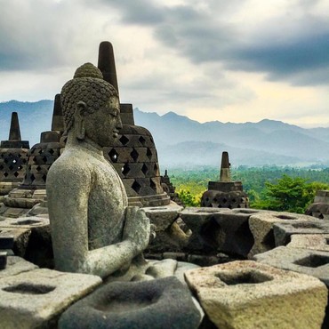 Viral Candi Borobudur Tahun 80-an, Harga Tiket Masuk Cuma 100 Perak